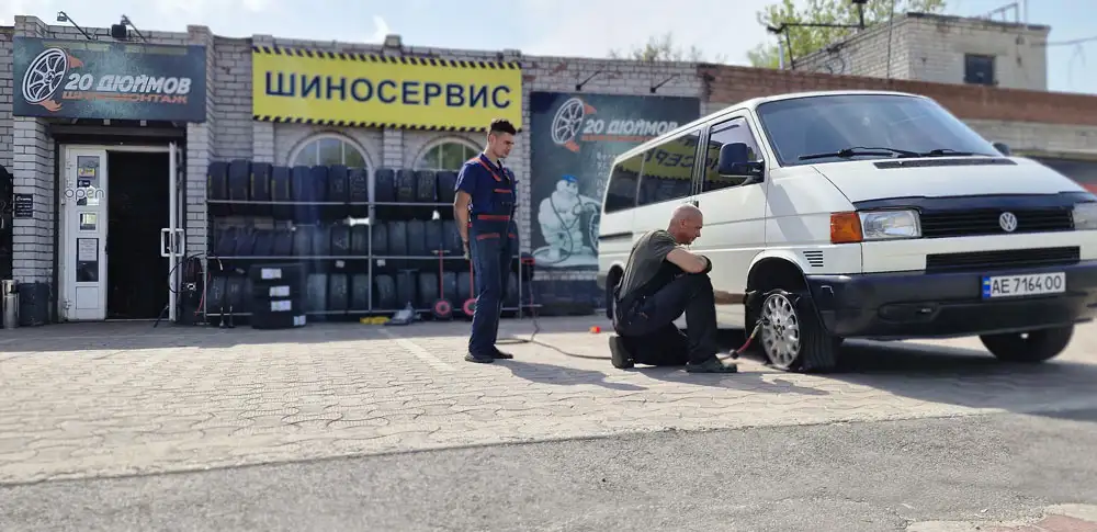 Услуга накачивание шин азотом г. Днепр