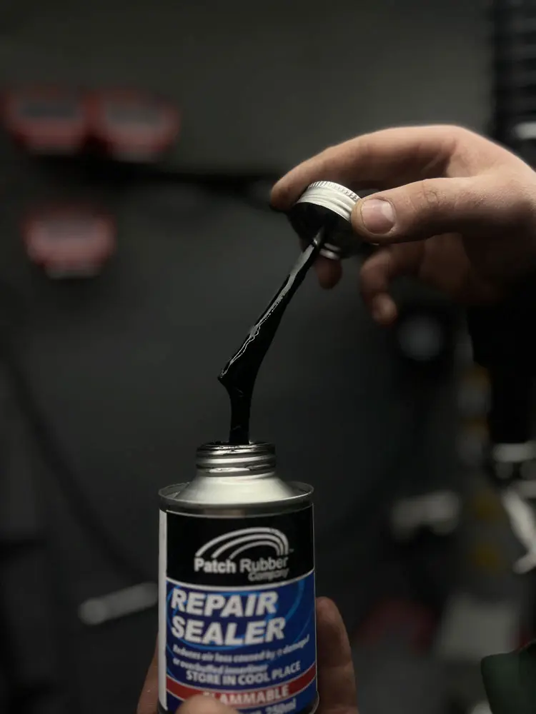 Почему стоит выбрать ремонт шин в компании "20 дюймов"