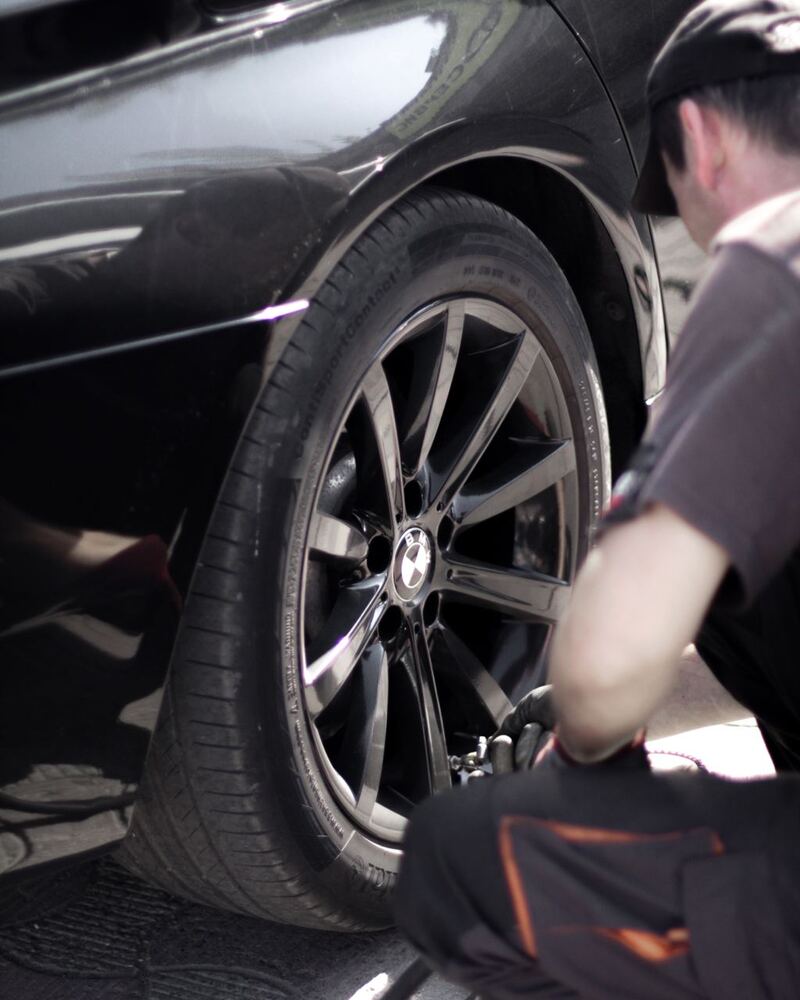 Откручивание секретных болтов без повреждений