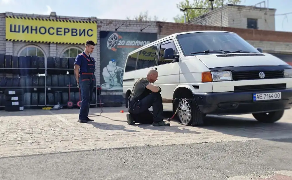 Накачивание шин азотом