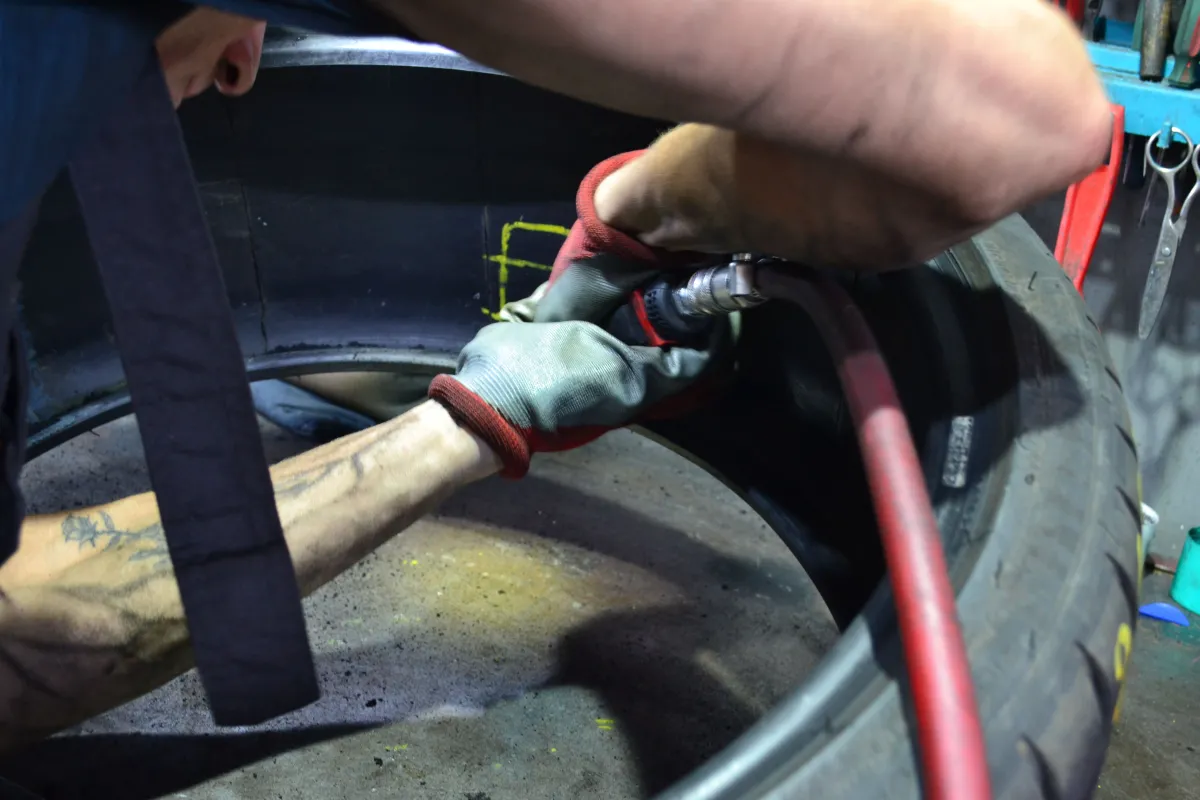 Ремонт боковых порезов